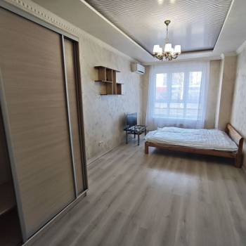 Сдается 1-комнатная квартира, 45 м²