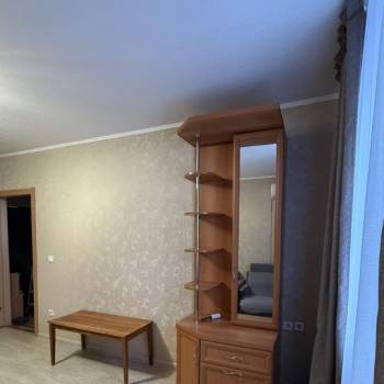 Сдается 1-комнатная квартира, 39 м²