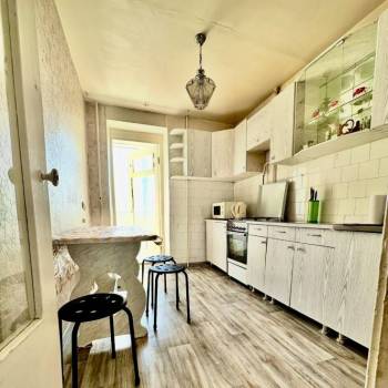 Сдается Многокомнатная квартира, 64 м²