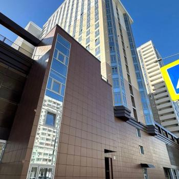 Продается 1-комнатная квартира, 42 м²