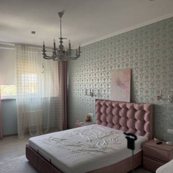 Сдается 1-комнатная квартира, 50 м²