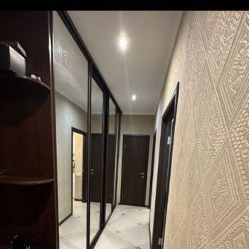 Сдается 1-комнатная квартира, 42 м²