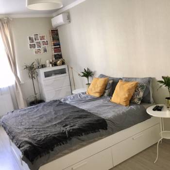 Сдается 1-комнатная квартира, 43 м²