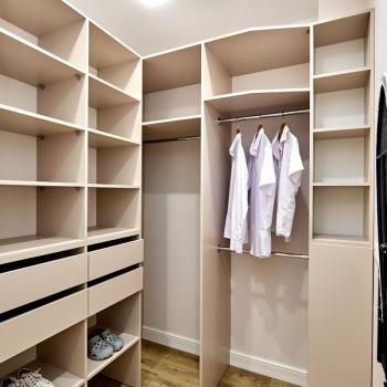 Продается 1-комнатная квартира, 46 м²