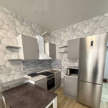 Сдается 1-комнатная квартира, 27 м²