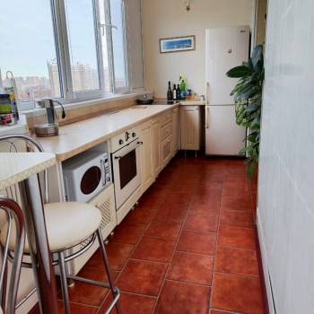 Сдается 2-х комнатная квартира, 74 м²