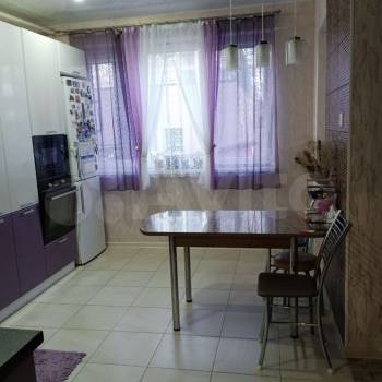 Продается 2-х комнатная квартира, 70,1 м²