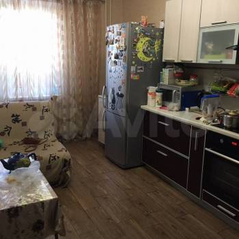 Сдается 1-комнатная квартира, 50 м²