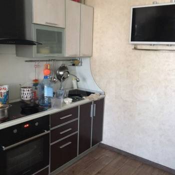 Сдается 1-комнатная квартира, 50 м²