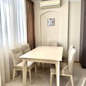 Продается 1-комнатная квартира, 44 м²