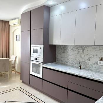 Продается 1-комнатная квартира, 44 м²