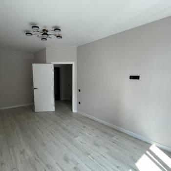 Продается 1-комнатная квартира, 37,7 м²