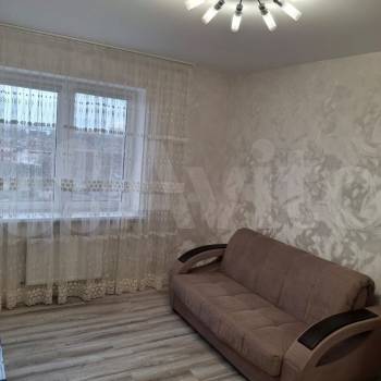 Сдается 1-комнатная квартира, 39 м²