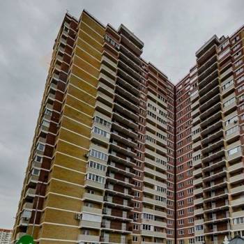 Сдается 1-комнатная квартира, 38 м²