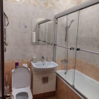 Сдается 1-комнатная квартира, 46 м²