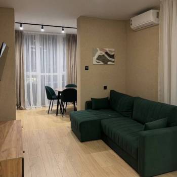 Сдается 2-х комнатная квартира, 67 м²