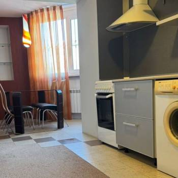 Продается 1-комнатная квартира, 39 м²