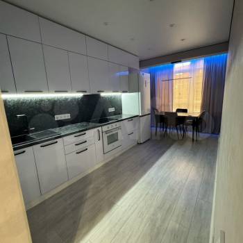 Сдается 2-х комнатная квартира, 69 м²