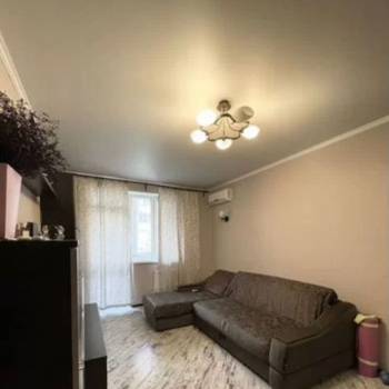 Сдается 1-комнатная квартира, 41 м²