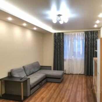Сдается 2-х комнатная квартира, 60 м²