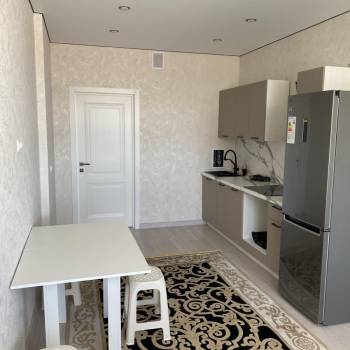 Сдается 1-комнатная квартира, 41 м²