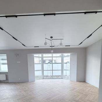 Продается Дом, 420 м²