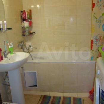 Сдается 2-х комнатная квартира, 75 м²