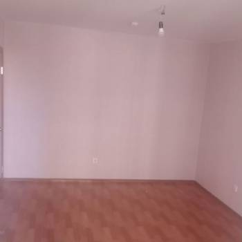 Сдается 2-х комнатная квартира, 65 м²