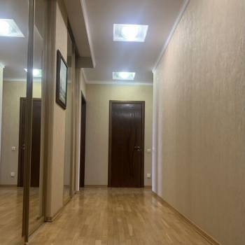 Сдается Многокомнатная квартира, 85 м²