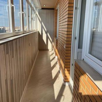 Сдается 2-х комнатная квартира, 75 м²