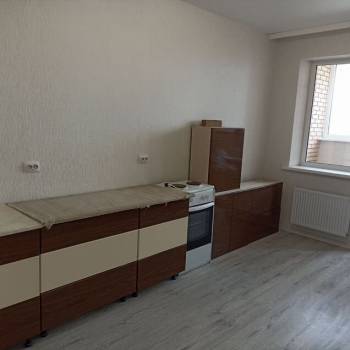 Продается 1-комнатная квартира, 45 м²