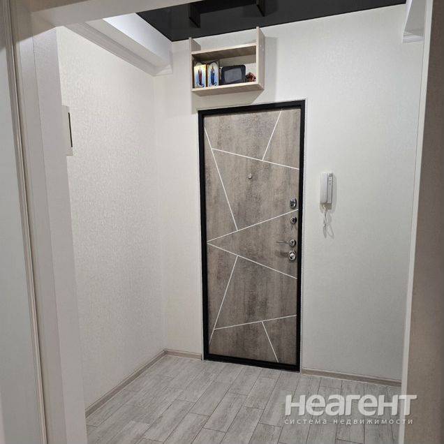 Продажа 3-х к квартиры, бульвар Платановый