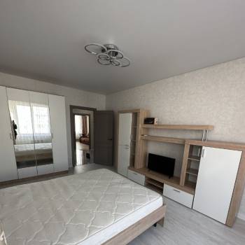 Сдается 2-х комнатная квартира, 56 м²