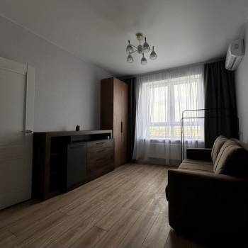 Сдается 1-комнатная квартира, 35 м²