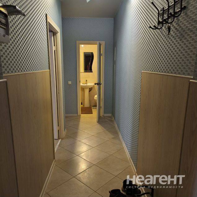 Продаю 1-комн. квартиру, п. Новая Адыгея (ул. Бжегокайская)