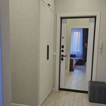 Продается 1-комнатная квартира, 46 м²