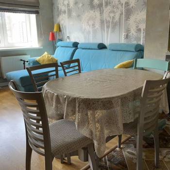 Продается 1-комнатная квартира, 56 м²