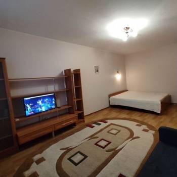 Продается 1-комнатная квартира, 37,5 м²