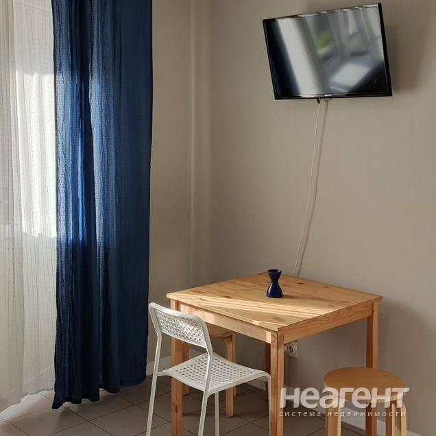 Продам студию, п. Новая Адыгея (ул. Бжегокайская)