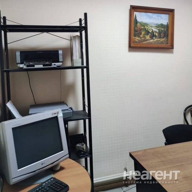 Сдам помещение, цокольный этаж, КМР (ул. Сормовская)