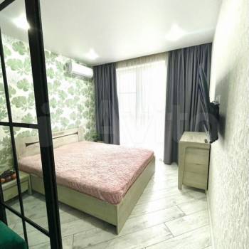 Сдается 1-комнатная квартира, 42 м²