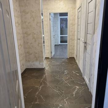 Продается 1-комнатная квартира, 57 м²