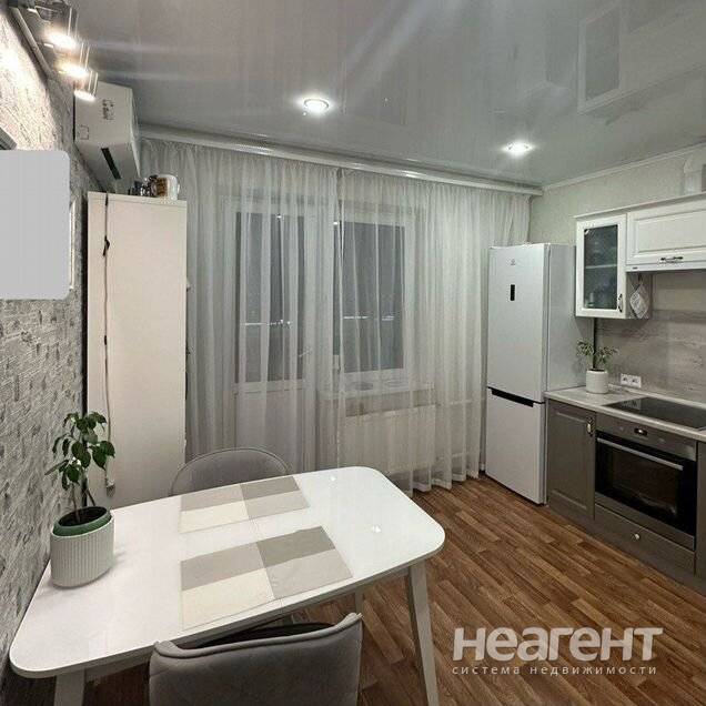 Продажа 1-комн. квартиры, ЖК Молодежный, ул. Зеленоградская