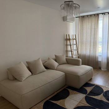 Сдается 2-х комнатная квартира, 55 м²