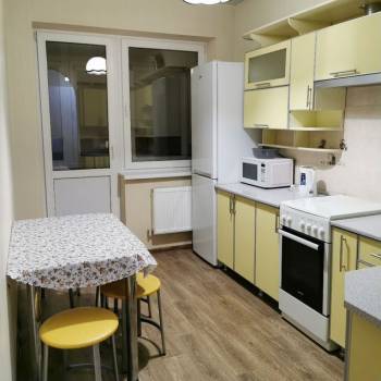 Сдается 1-комнатная квартира, 40 м²