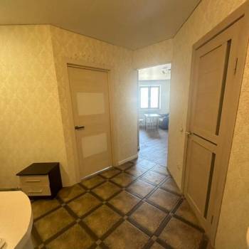 Продается 1-комнатная квартира, 39 м²