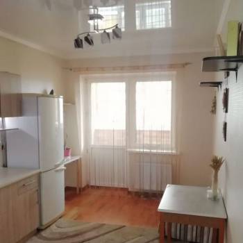 Продается 1-комнатная квартира, 43 м²