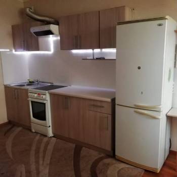 Продается 1-комнатная квартира, 43 м²