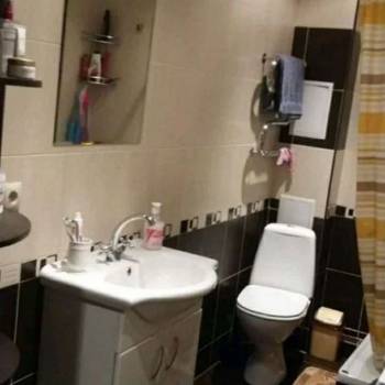 Продается 1-комнатная квартира, 46 м²