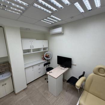 Сдается Нежилое помещение, 16 м²